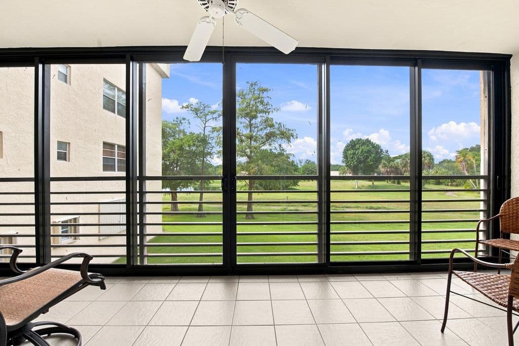 2+1 Condo — 3231 HOLIDAY SPRINGS Boulevard #205