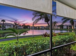 2-bedroom Condo — 1111 GREEN PINE Boulevard #F1, West Palm Beach, 33409