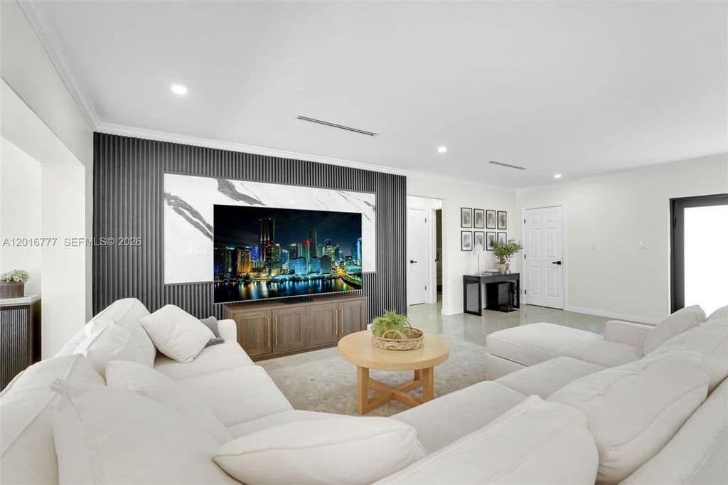 4+1 Müstakil ev — 3411 Thomas St
