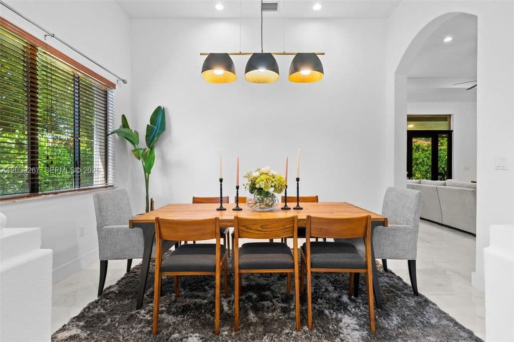 4+1 Müstakil ev — 7563 SW 188th Ter