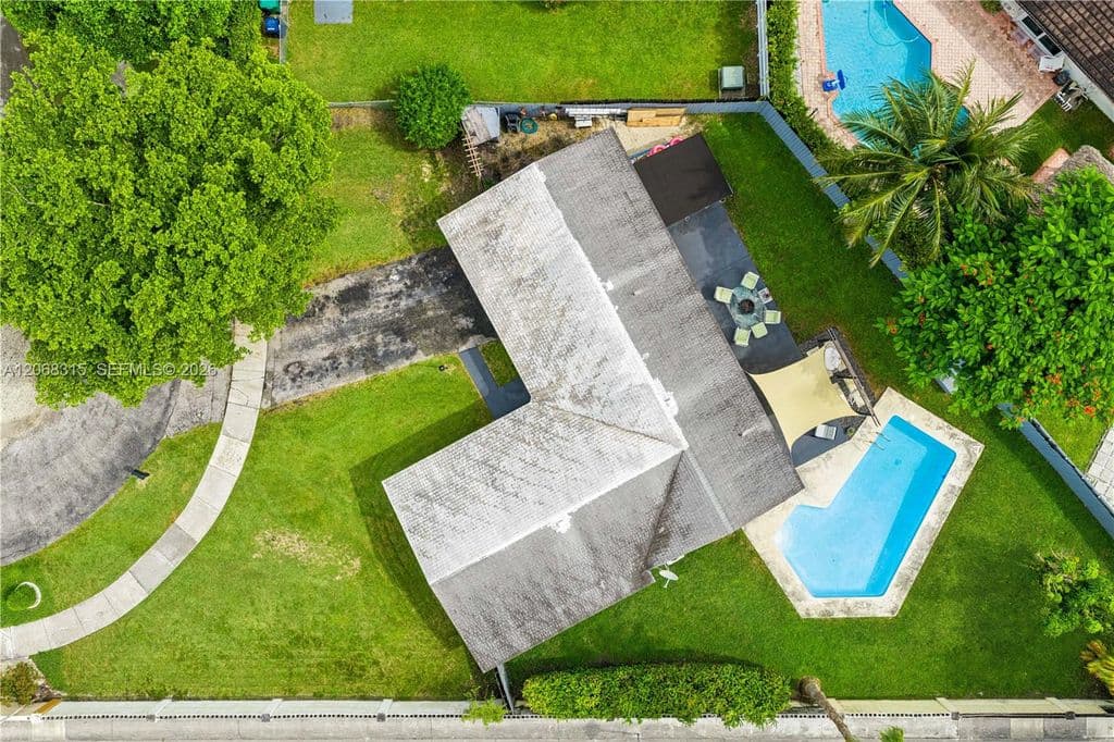 3-bedroom Single-Family Home — 10331 SW 130th Ave