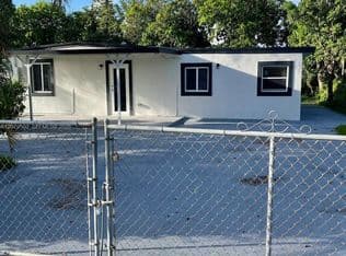 4-bedroom Single-Family Home — 5764 E 5th Ave, Hialeah, 33013