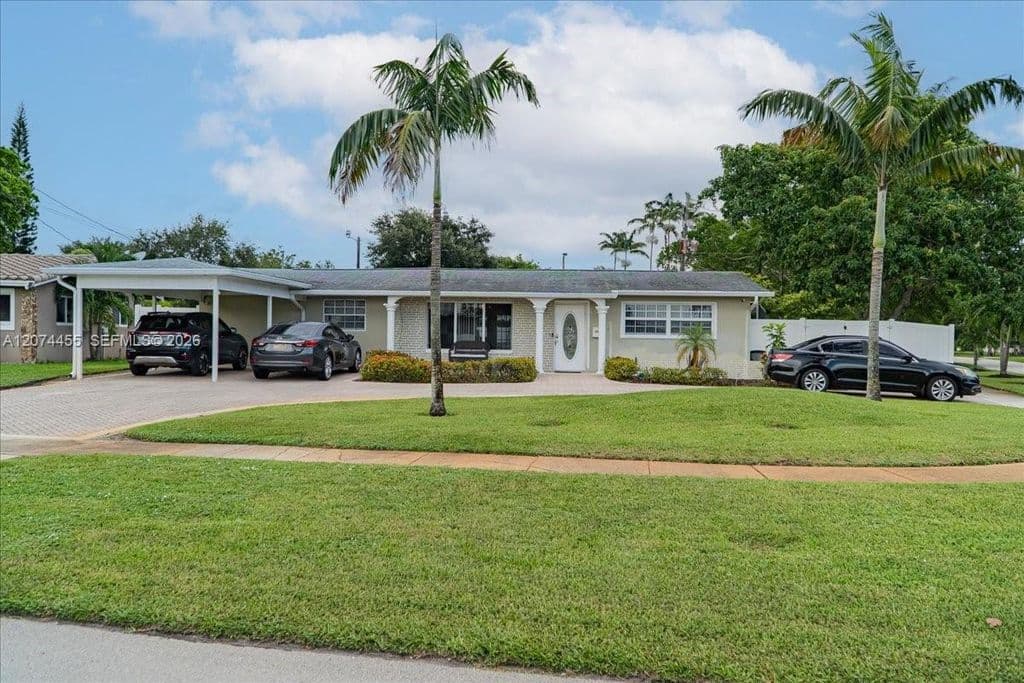 4-bedroom Single-Family Home — 5561 SW 13th St