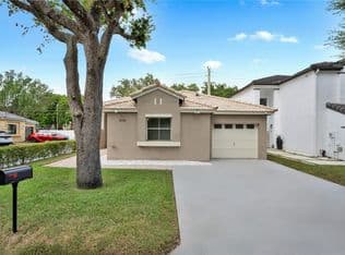3-bedroom Single-Family Home — 11491 SW 72nd Ter, Miami, 33173
