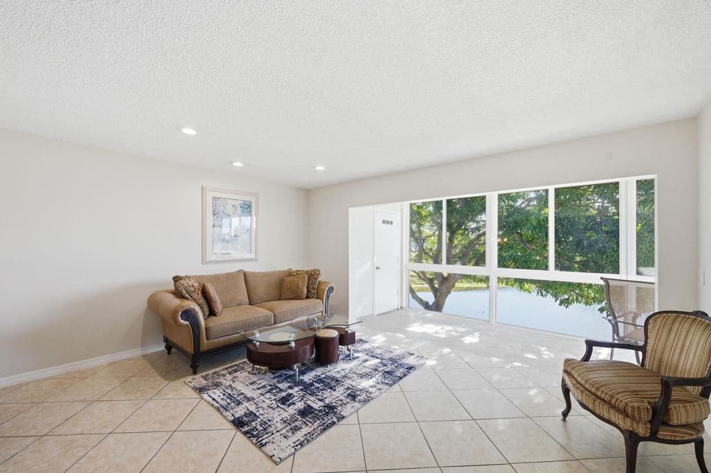 2-bedroom Condo — 129 Piedmont C