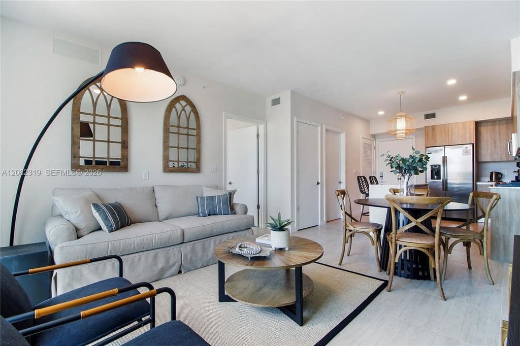 1+1 Condo — 3900 Biscayne Blvd Unit S-1108