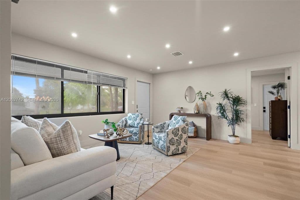 3+1 Müstakil ev — 1067 NW 101st St
