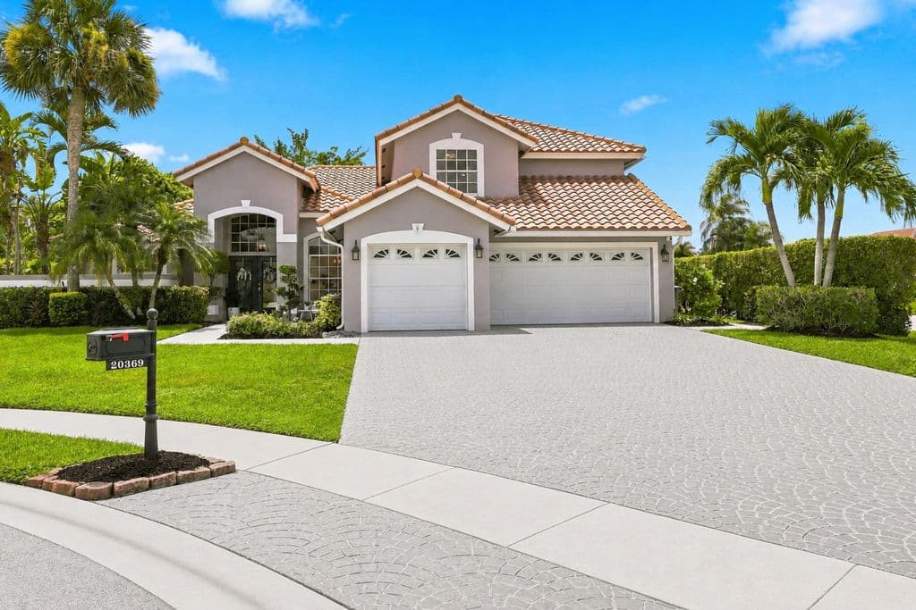 5-bedroom Single-Family Home — 20369 HACIENDA Court