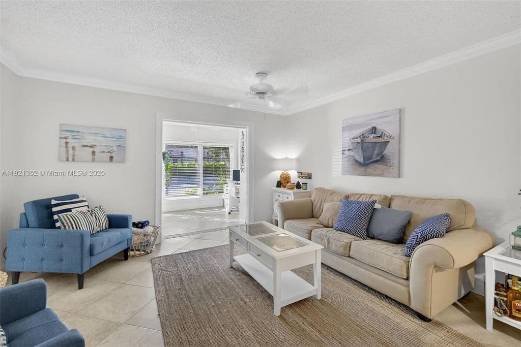 2-bedroom Condo — 5681 SW 2nd Ct APT 117