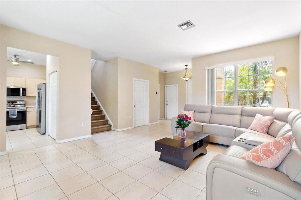4-bedroom Single-Family Home — 16385 SW 27th Street