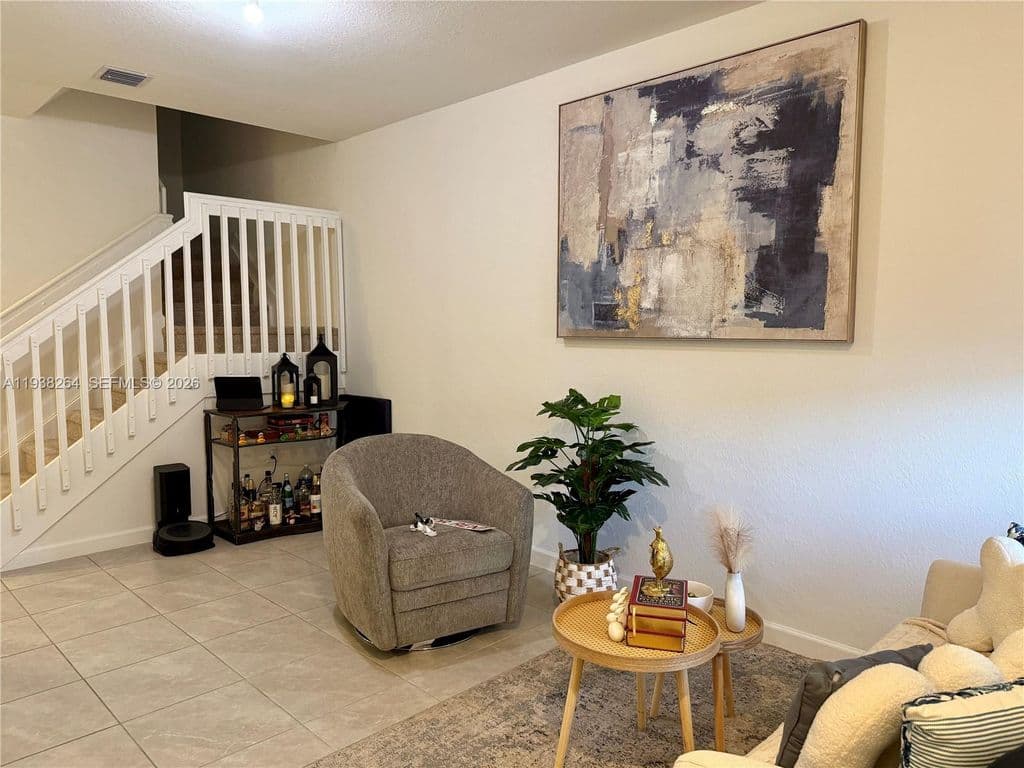 4-bedroom Property — 23049 SW 129th Pl