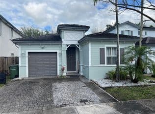 3-bedroom Single-Family Home — 195 NE 36th Ter, Homestead, 33033