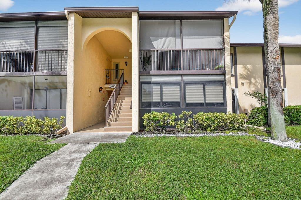 2+1 Condo — 815 Sky Pine Way #B1