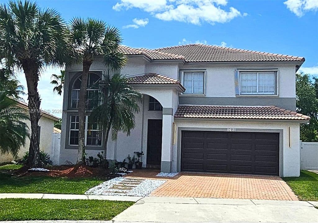4+1 Müstakil ev — 17088 NW 19th St