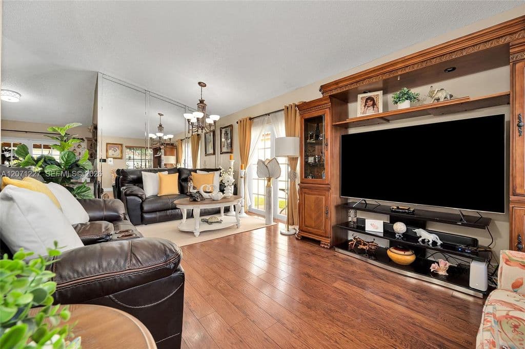 3+1 Müstakil ev — 12916 SW 150th Ter
