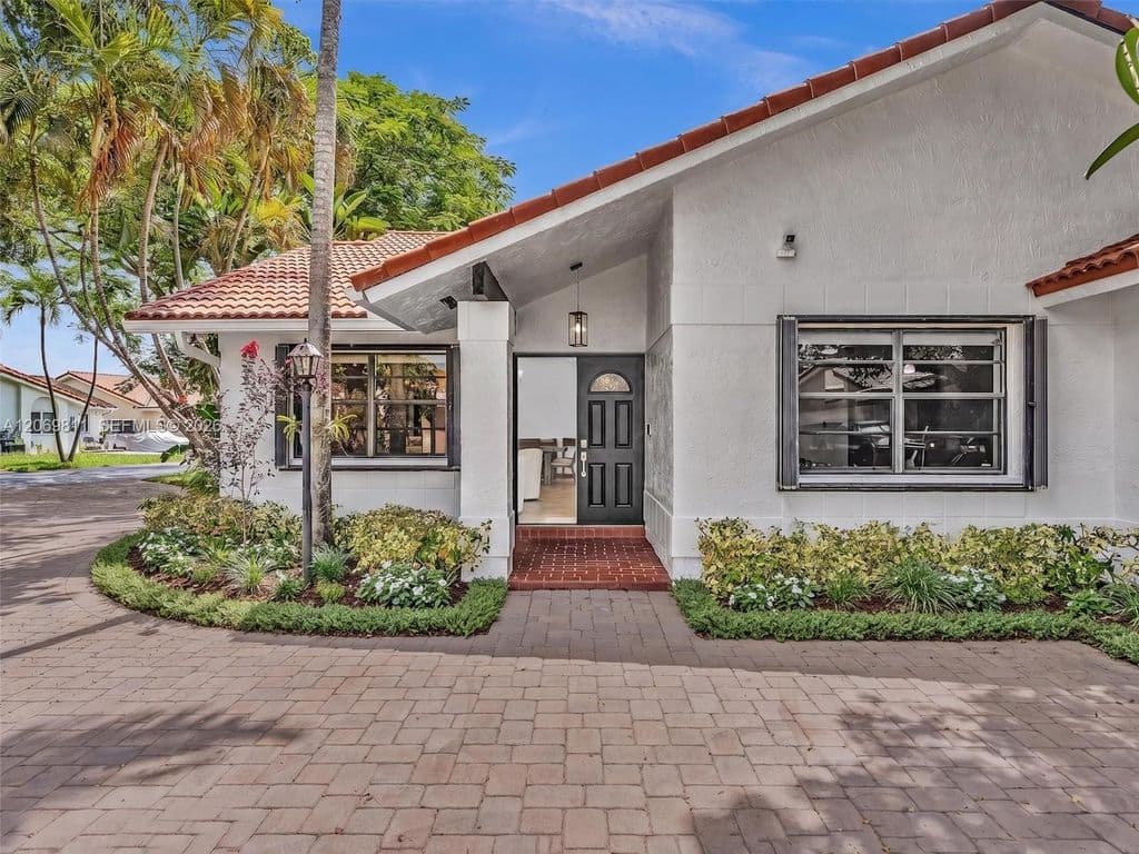 3-bedroom Single-Family Home — 7457 SW 112th Pl