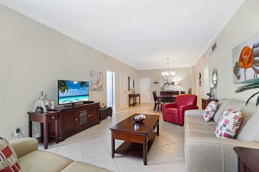 2-bedroom Property — 4250 GALT OCEAN Drive #PHB