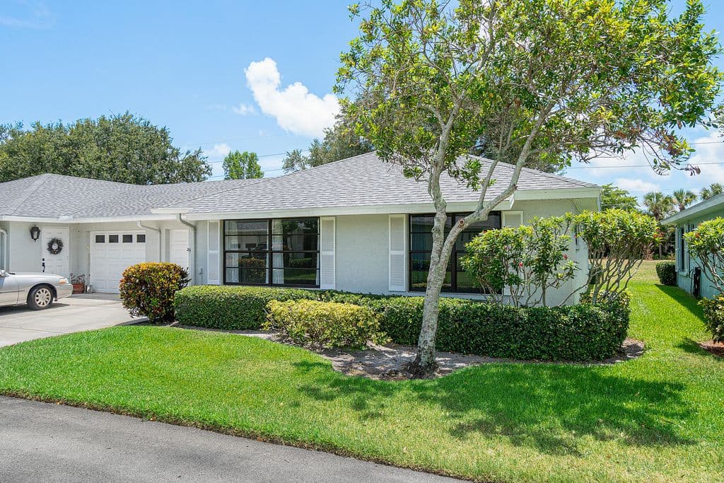 2-bedroom Condo — 9945 PAPAYA TREE Trail #B