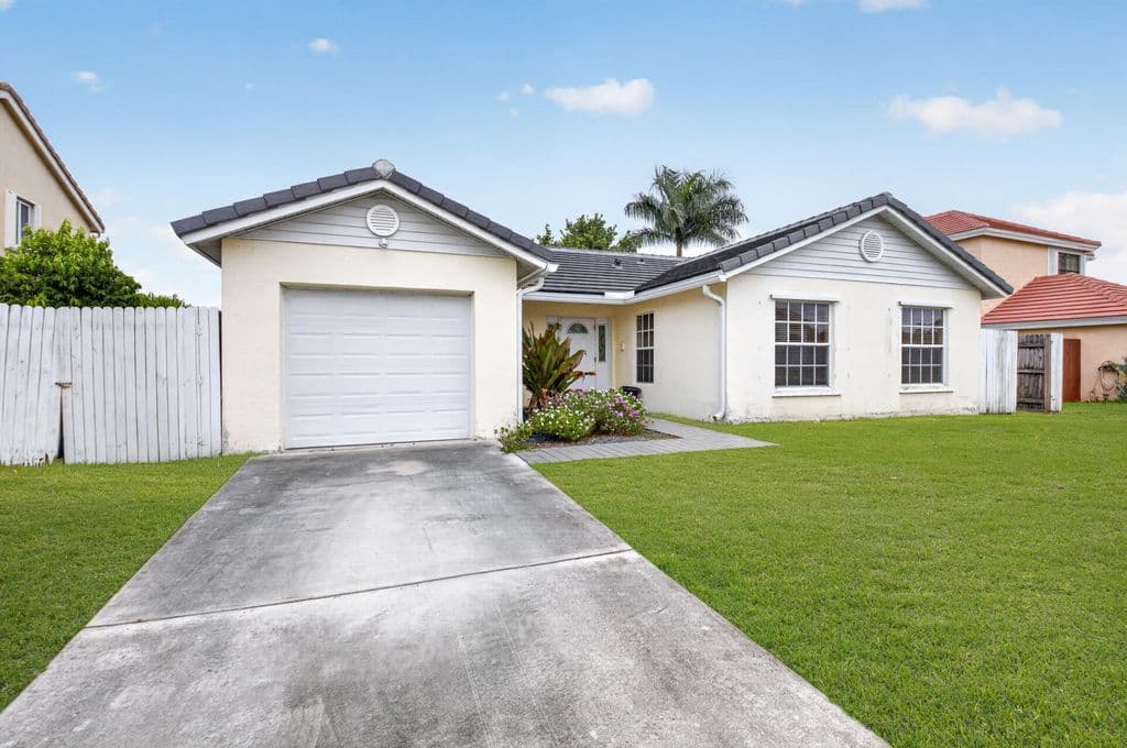 3+1 Müstakil ev — 6773 Alden Ridge Drive
