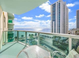 1+1 Condo — 3901 S Ocean Dr APT 9J, Hollywood, 33019