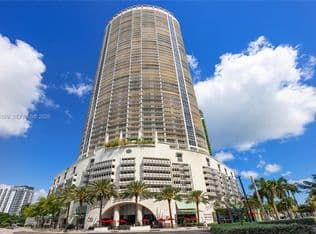 1-bedroom Condo — 1750 N Bayshore Dr APT 3310, Miami, 33132