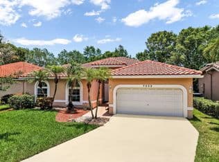4-bedroom Single-Family Home — 7232 NW 58th Way, Parkland, 33067