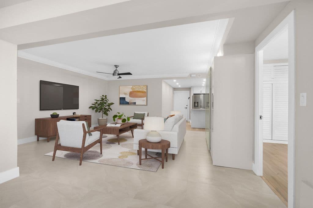 2-bedroom Condo — 3200 NE 36th Street #619