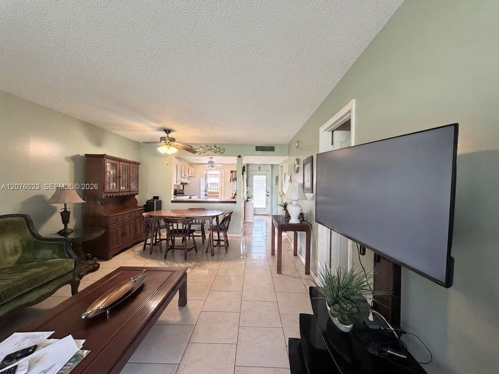 2-bedroom Condo — 2951 NW 46th Ave APT 109