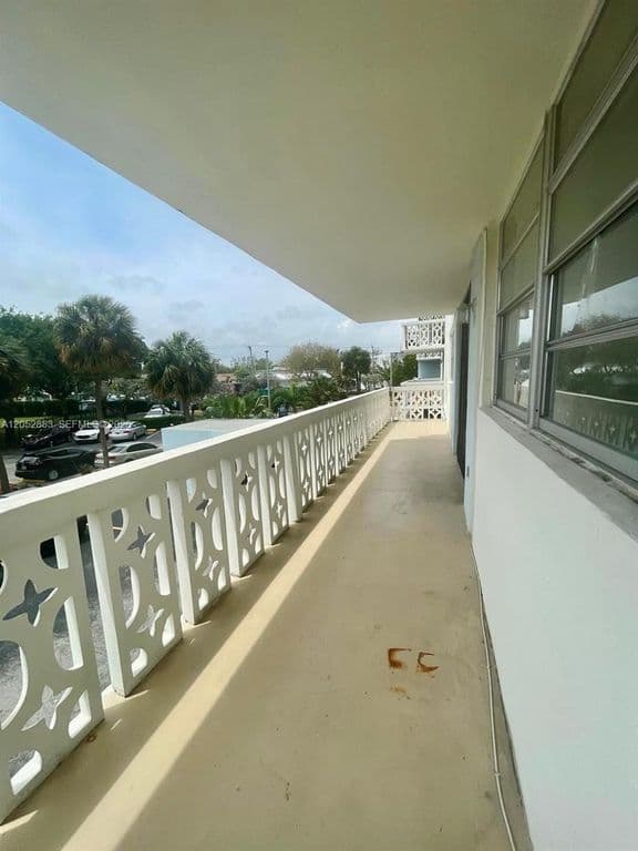 2-bedroom Condo — 13155 Ixora Ct APT 201