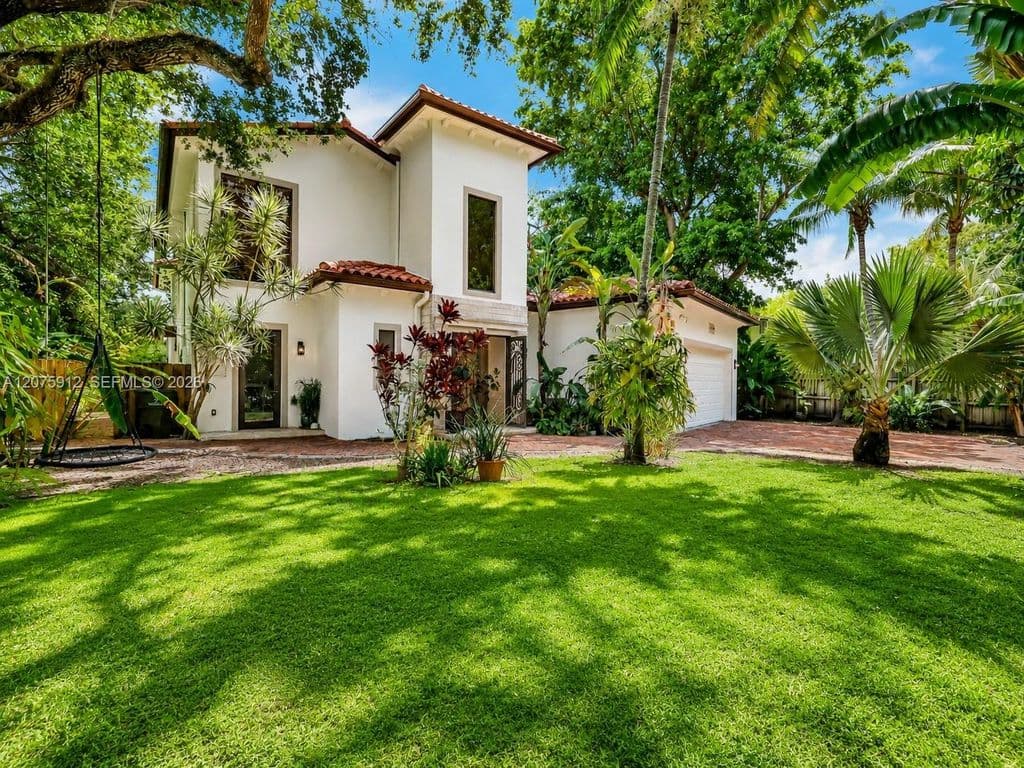 5+1 Müstakil ev — 6550 SW 75th Ter