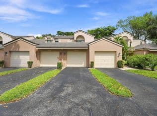2-bedroom Condo — 9825 NW 1ST Court, Plantation, 33324