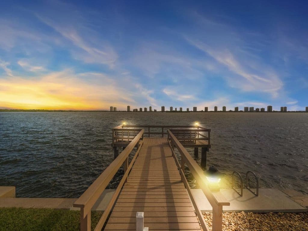 2-bedroom Condo — 101 Doolen Court #201