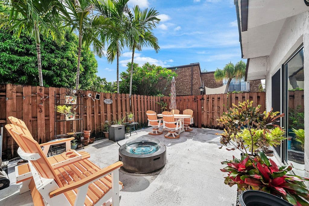 2-bedroom Property — 2616 SE 5TH Circle #D