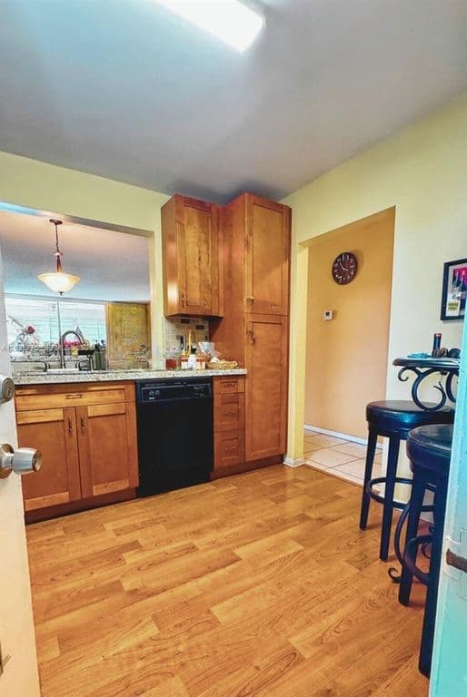 2-bedroom Condo — 1024 SE 3rd Ave APT 304