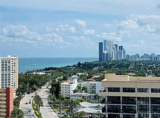 1-bedroom Condo — (Undisclosed Address), Hallandale, 33009
