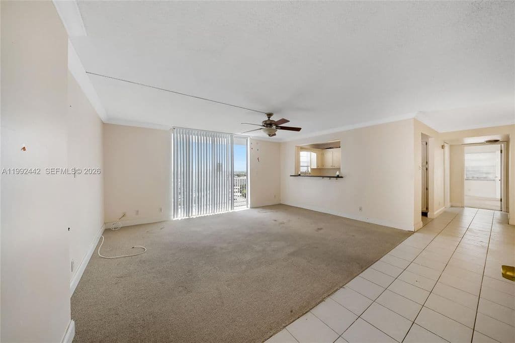 2-bedroom Condo — 137 Golden Isles Dr APT 1214