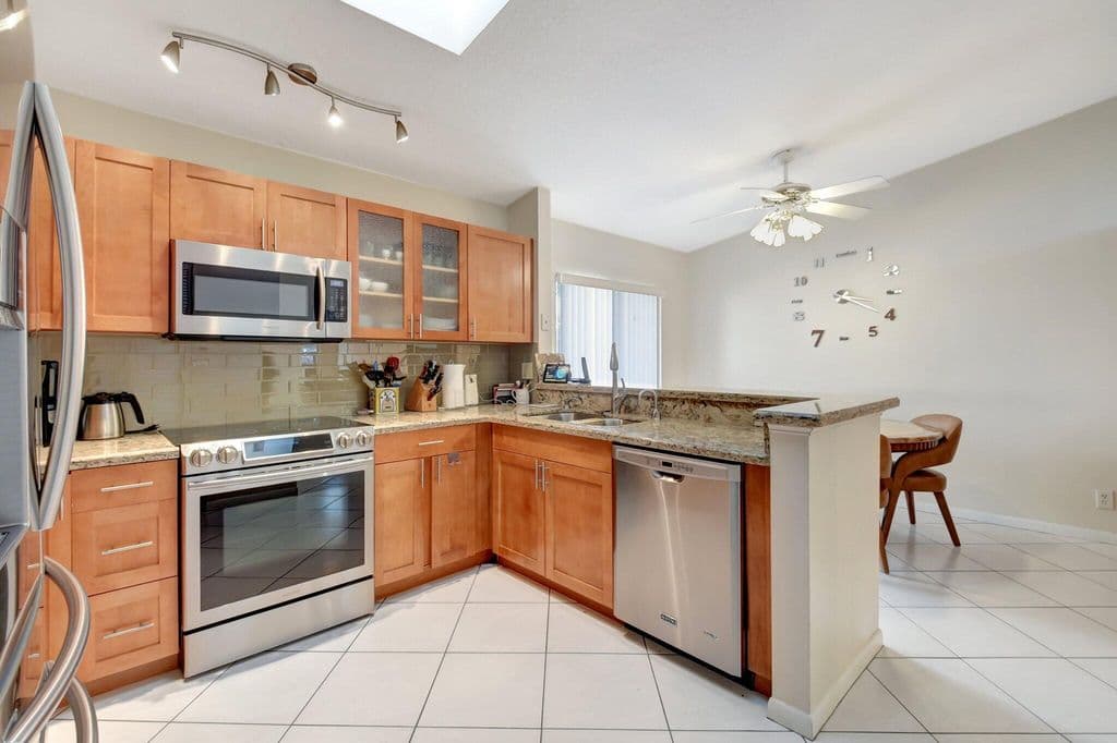 3-bedroom Single-Family Home — 4786 Sextant Circle