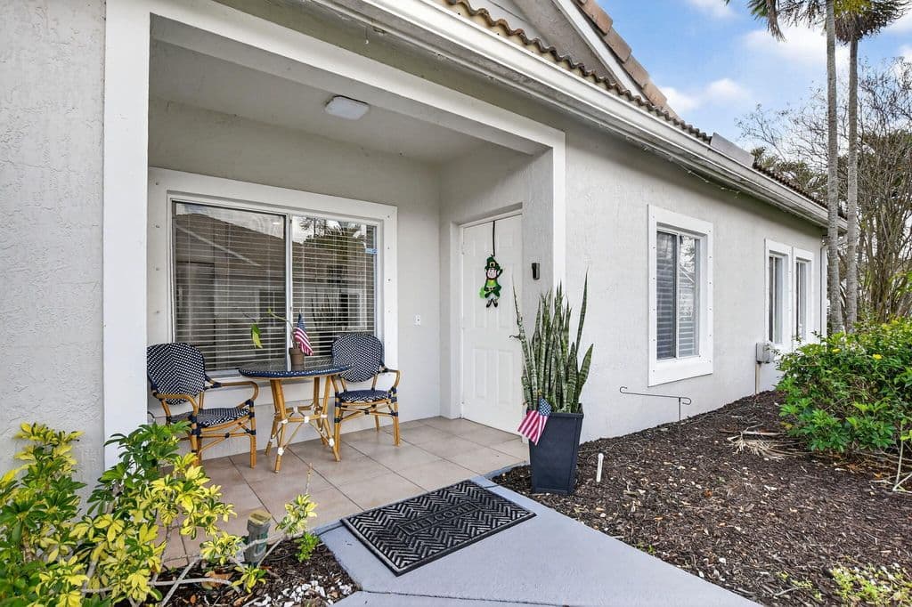 3-bedroom Single-Family Home — 4706 SW 13th Street