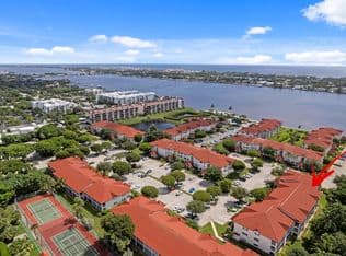 2+1 Condo — 106 Half Moon Circle #B1, Hypoluxo, 33462