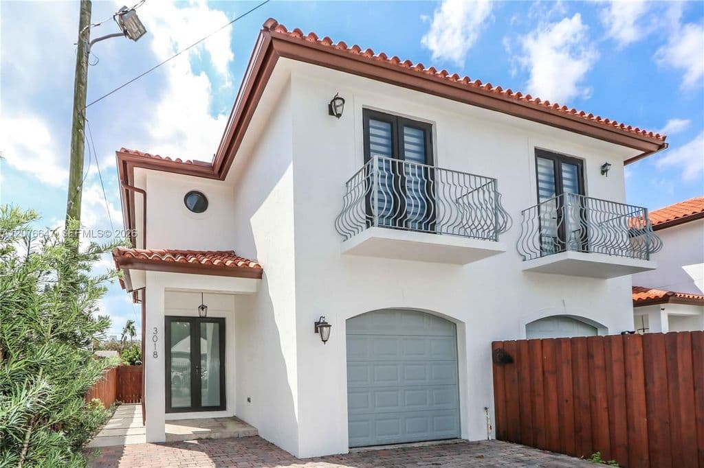 3+1 Müstakil ev — 3018 SW 17th St