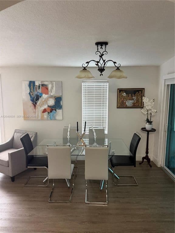 3-bedroom Single-Family Home — 2642 E Atlantic Ave