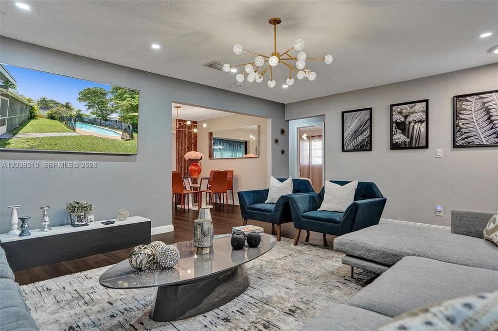 4+1 Müstakil ev — 4519 Monroe St