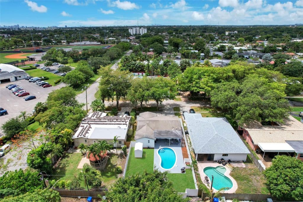 3-bedroom Single-Family Home — 5311 Pierce Street