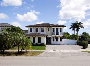 4-bedroom Single-Family Home — 2981 SW 149th Ave, Miami, 33185