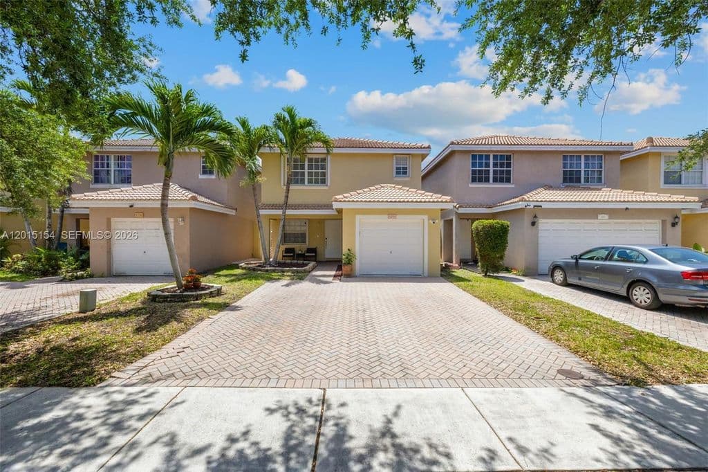 3+1 Müstakil ev — 9288 NW 55th St