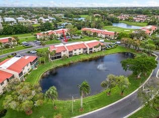 2-bedroom Condo — 21218 Lago Circle #H, Boca Raton, 33433
