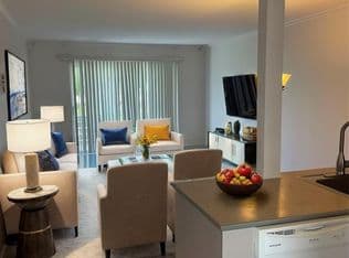 2+1 Condo — 4421 NW 16th Street #G211, Fort Lauderdale, 33313