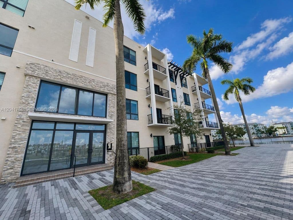 3+1 Condo — 4636 NW 84th Ave #45