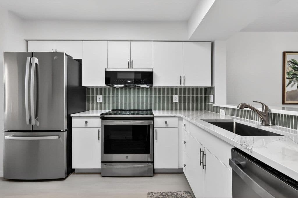 2+1 Condo — 12547 Imperial Isle Drive #204