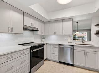 2-bedroom Condo — 6600 S Oriole Boulevard, Delray Beach, 33446